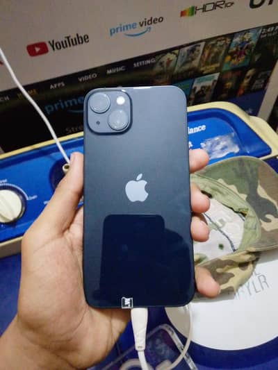 Apple iPhone 13