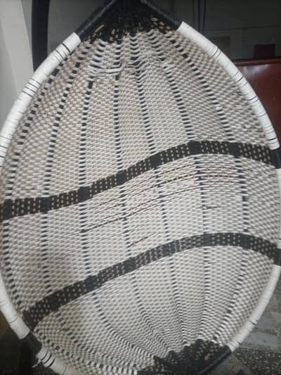 woven egg-shaped  swing chair