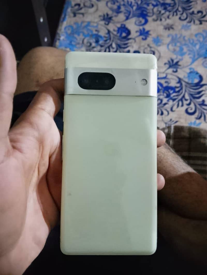 Google Pixel 7 2