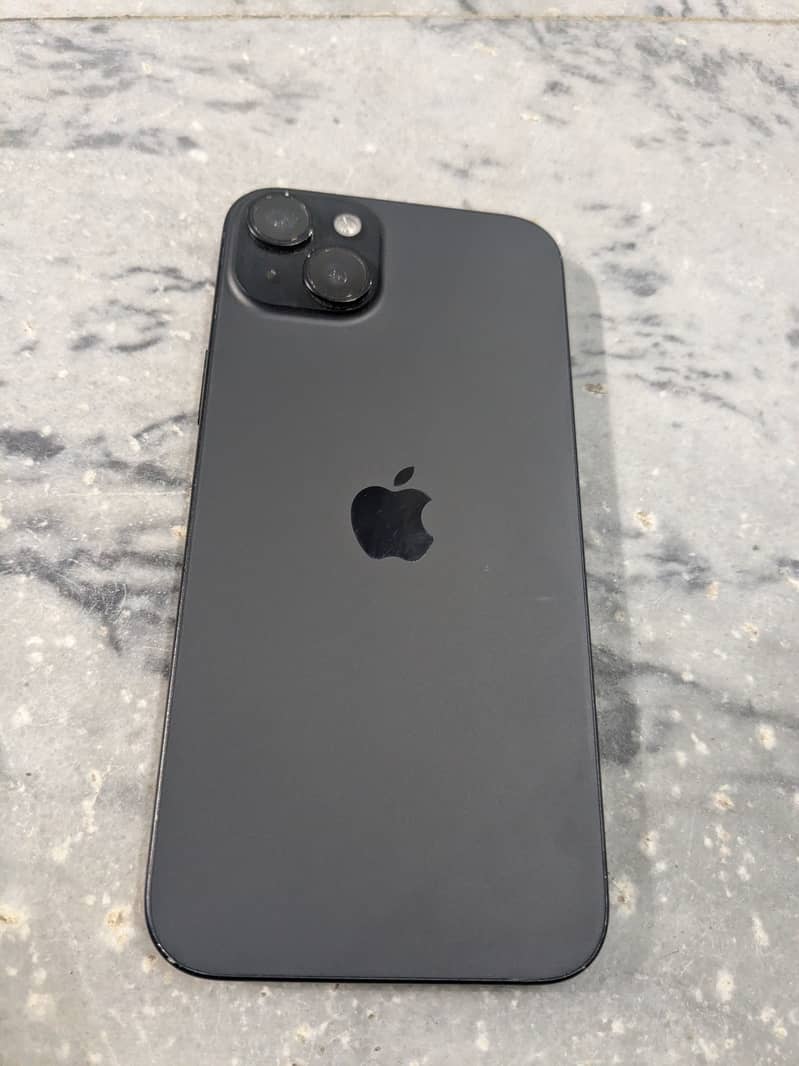 Apple iPhone 15 plus 1