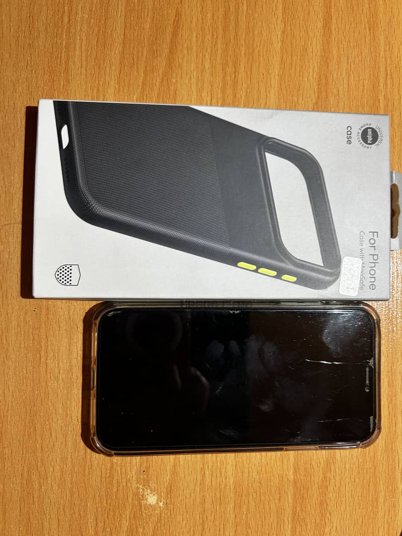 Apple iPhone 11 8
