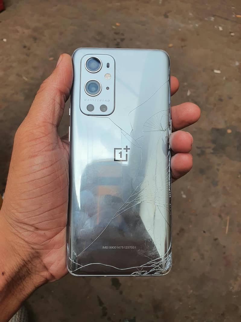 One Plus 9 Pro 1
