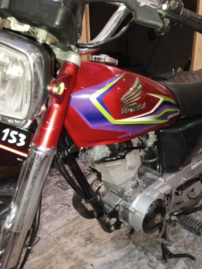 CG 125