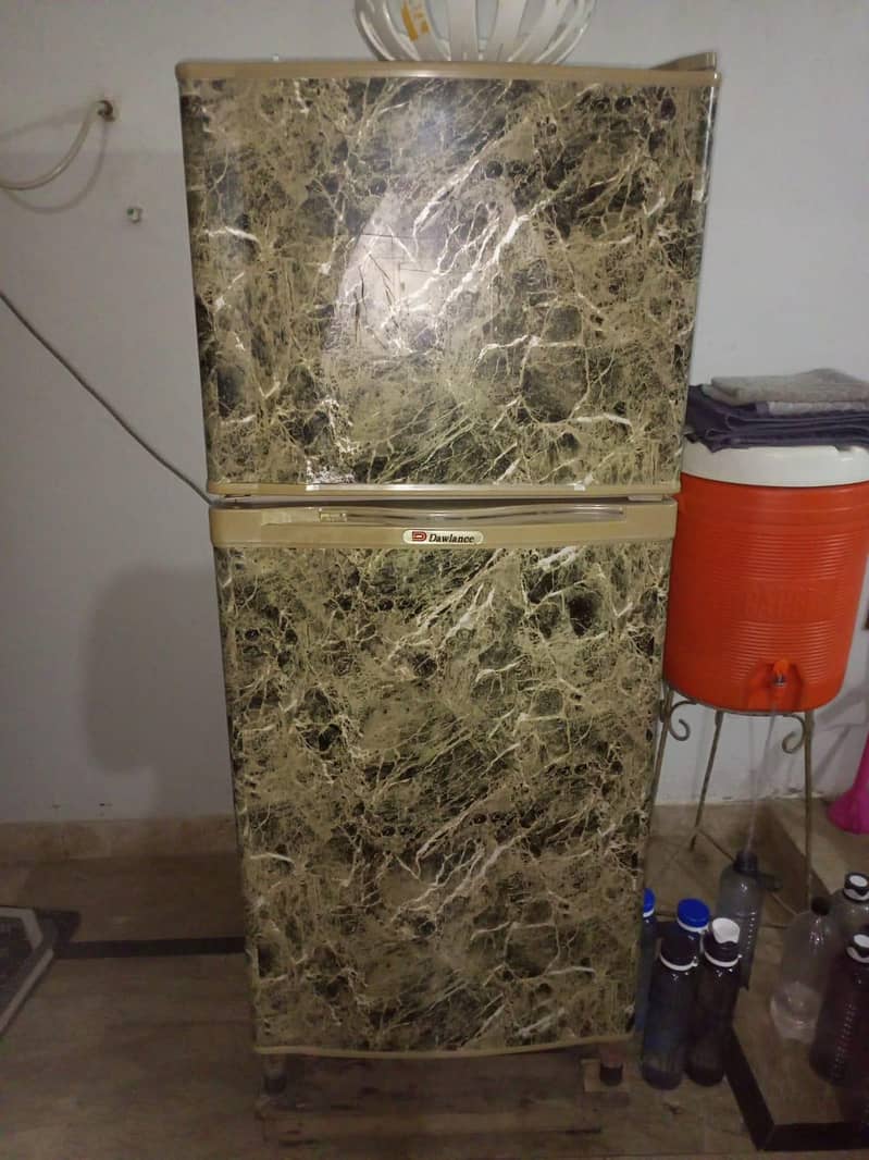 Medium Size Fridge 0