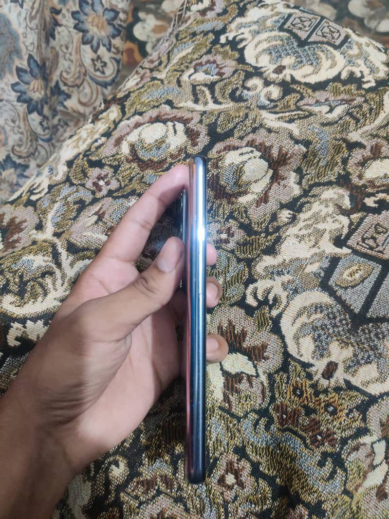One Plus 9 4
