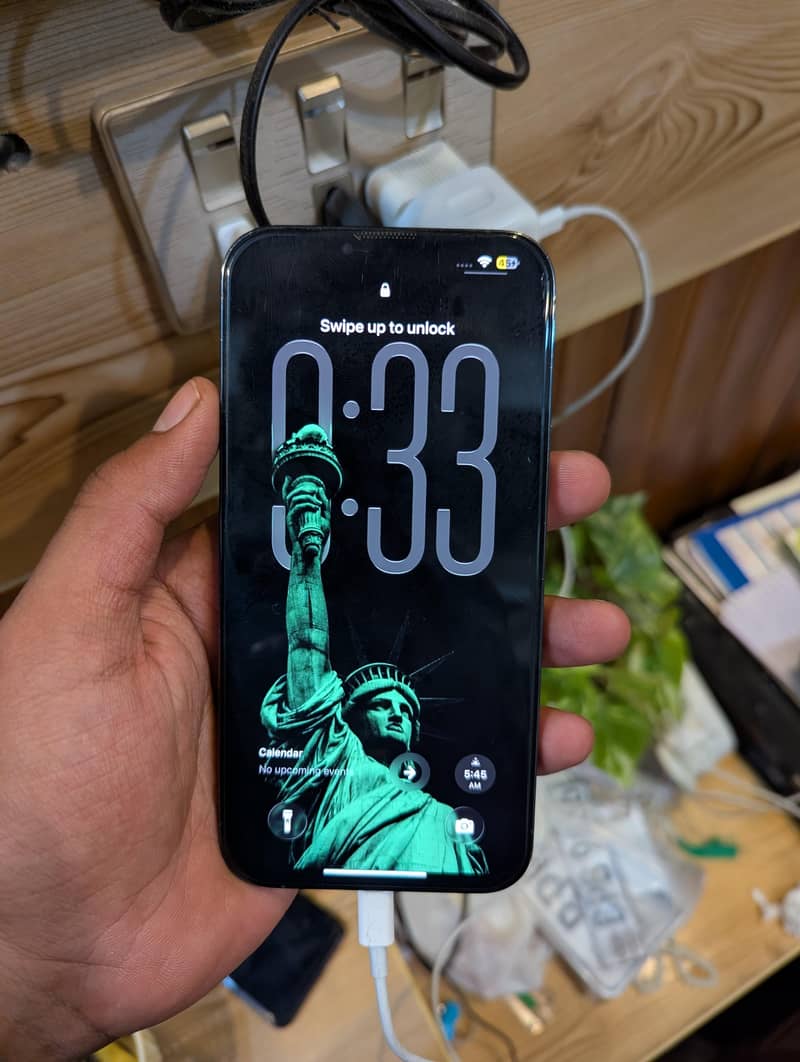 Apple iPhone 13 Pro Max 3