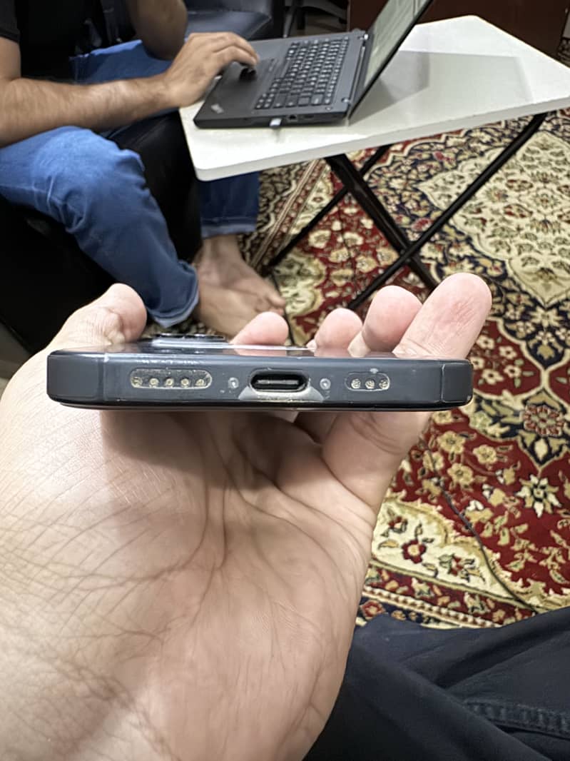 Apple iPhone 15 2