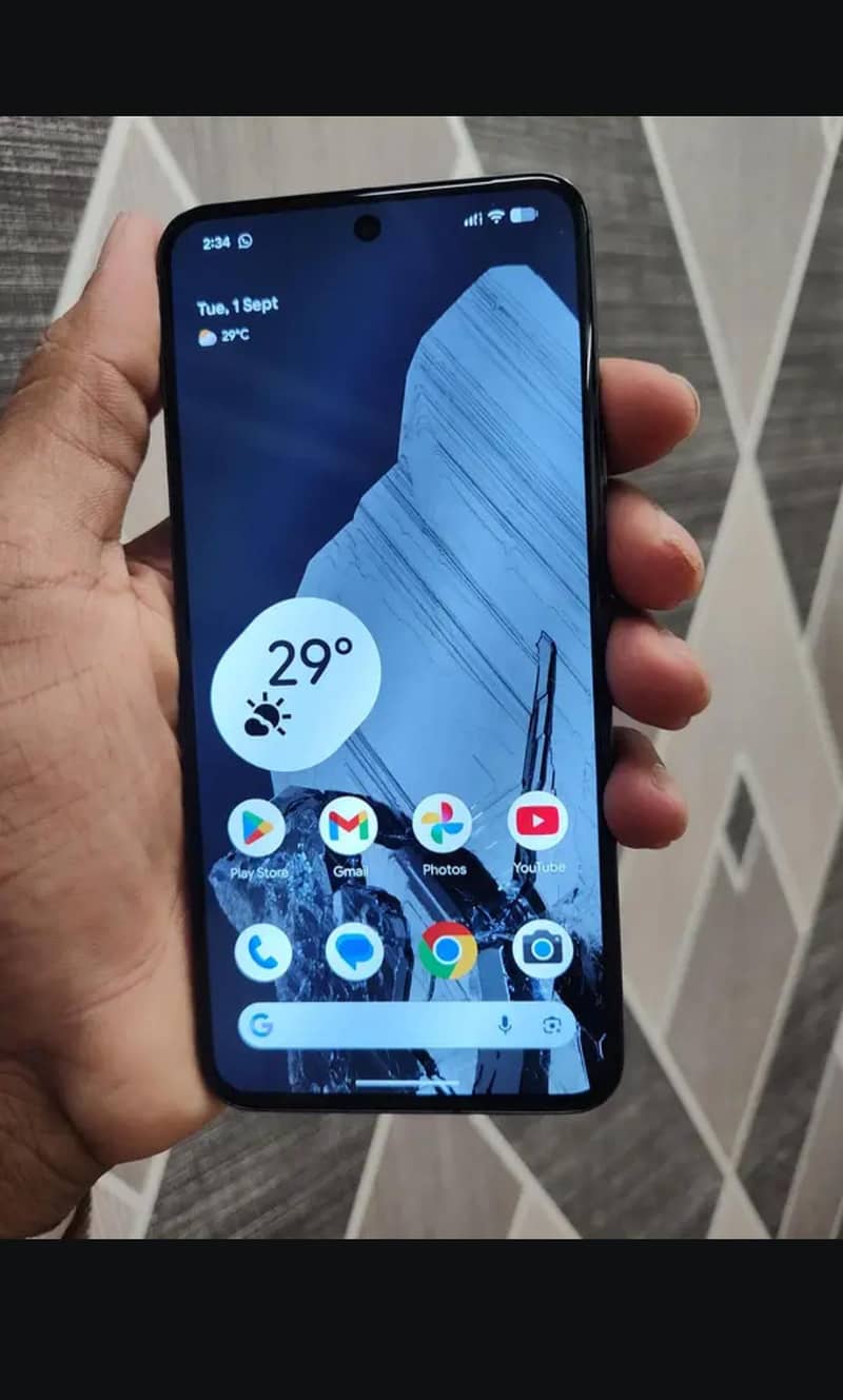 Google Pixel 8 1