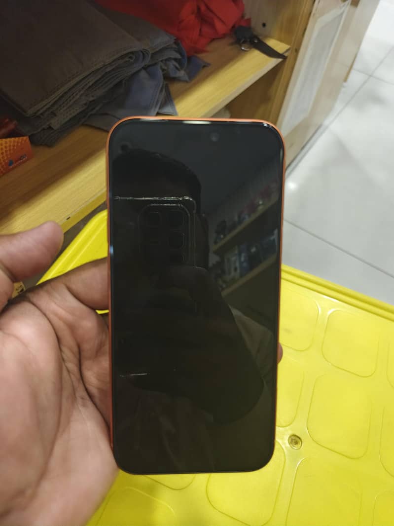 Apple iPhone 17 Pro Max 2