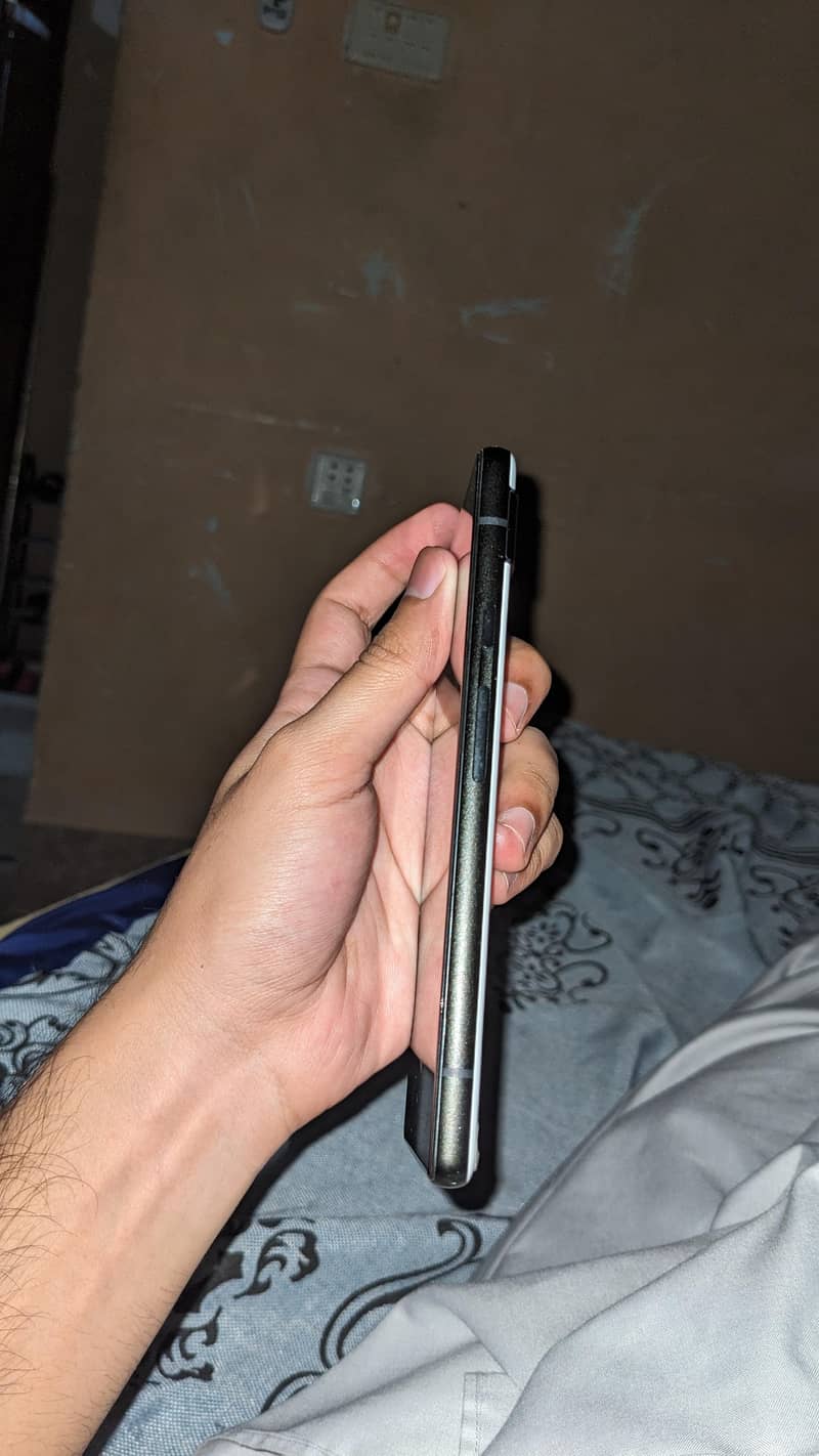 Google Pixel 6a 5
