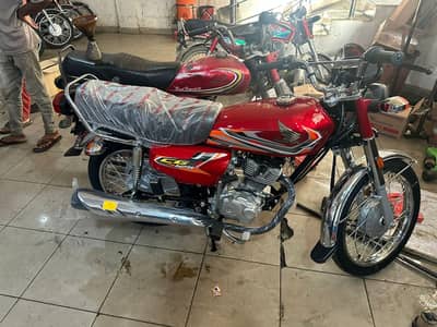CG 125 new 2027 model sticker