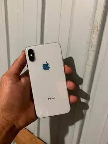 Apple iPhone X 0