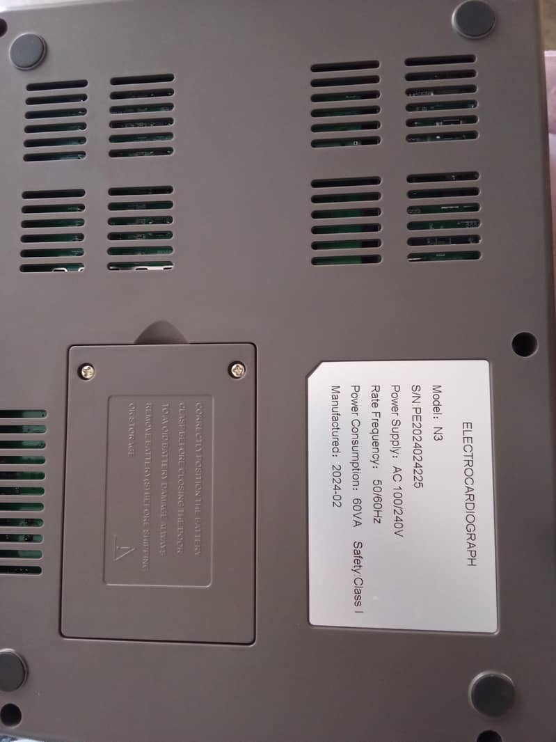 ECG Machine 4