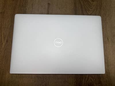 Dell XPS 13 7390 Premium Ultrabook i5 10th Gen