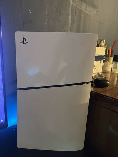 PS5 SLIM WITH BOX 1TB DISC EDITION with free game