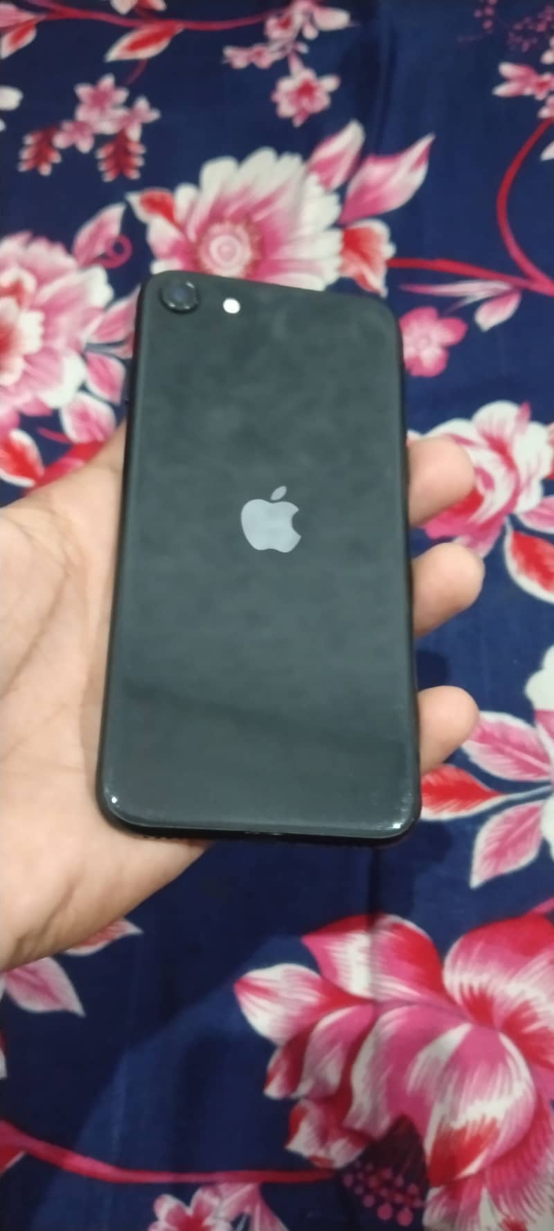 Apple iPhone SE 0