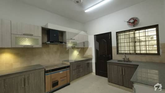 3 Bed Flat With Basement Parking For Sale In Askari 11 Lahore
