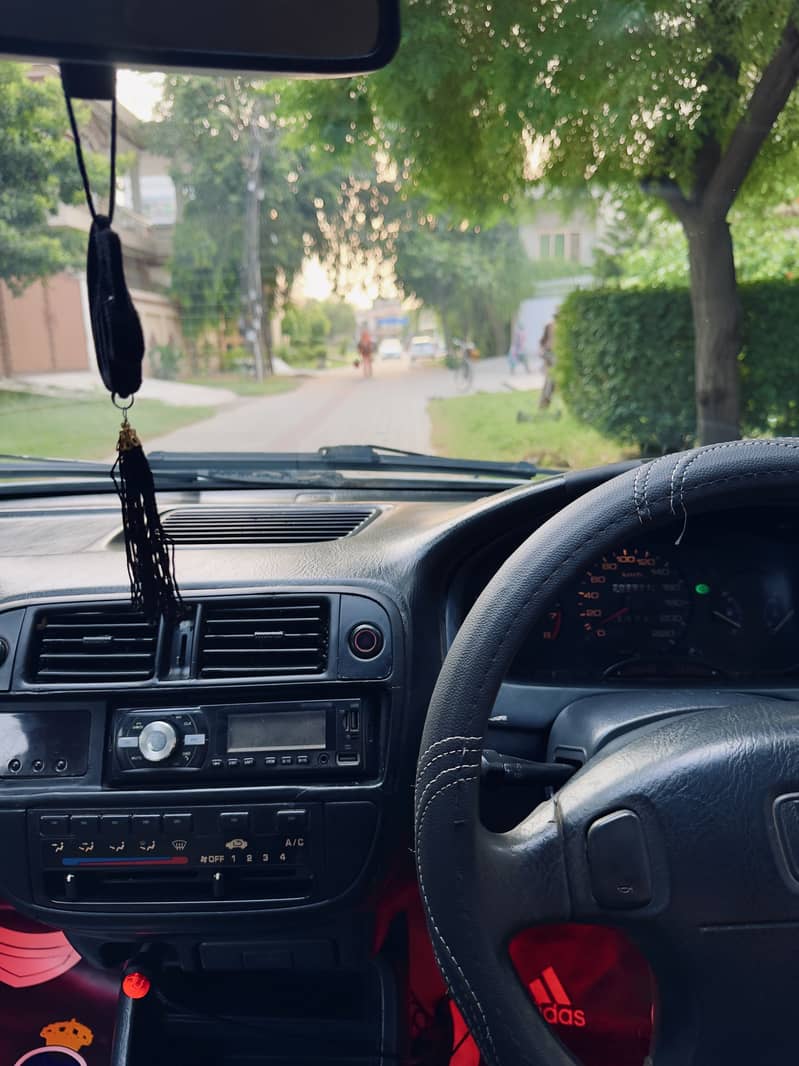 Ek 2000 4