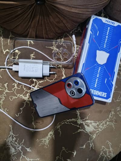 Tecno Spark 30 Pro. 10/10. Full box. Never Open fault. Gaming mobile