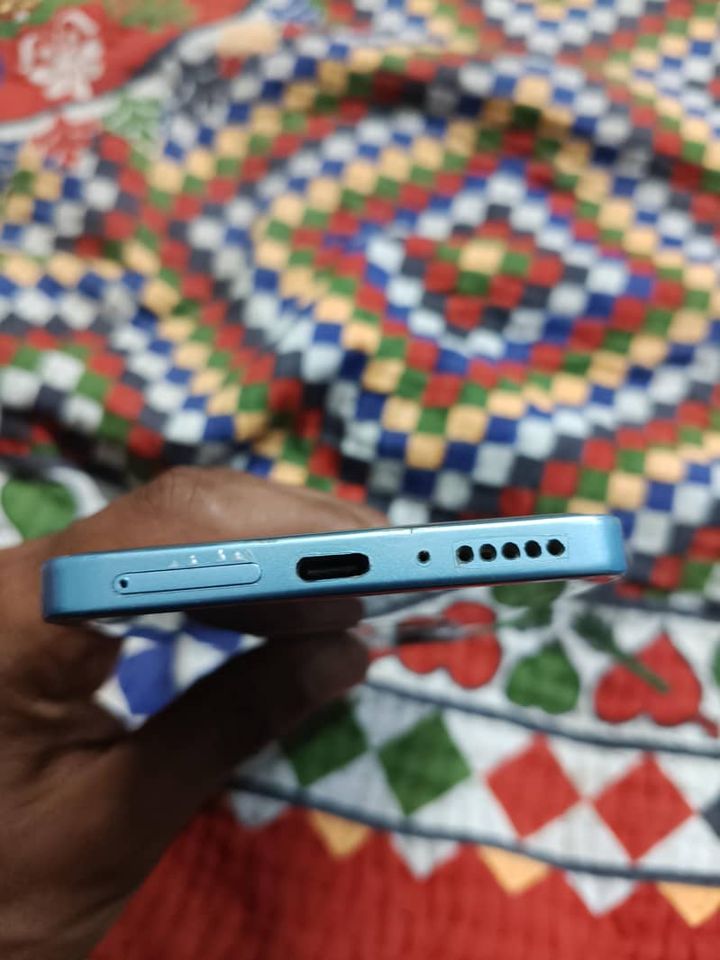 Xiaomi Redmi Note 13 2