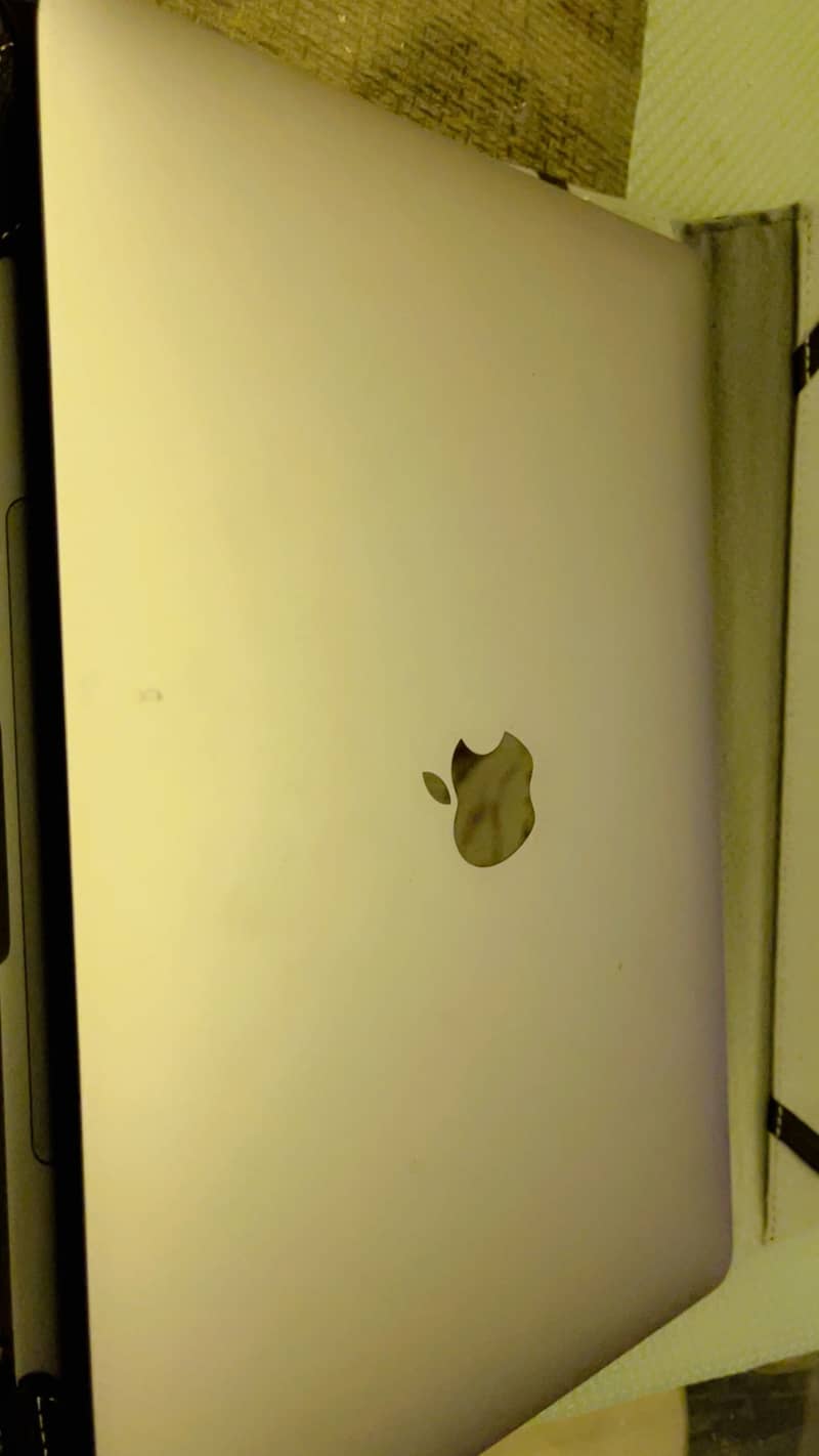 Macbook MI pro 2