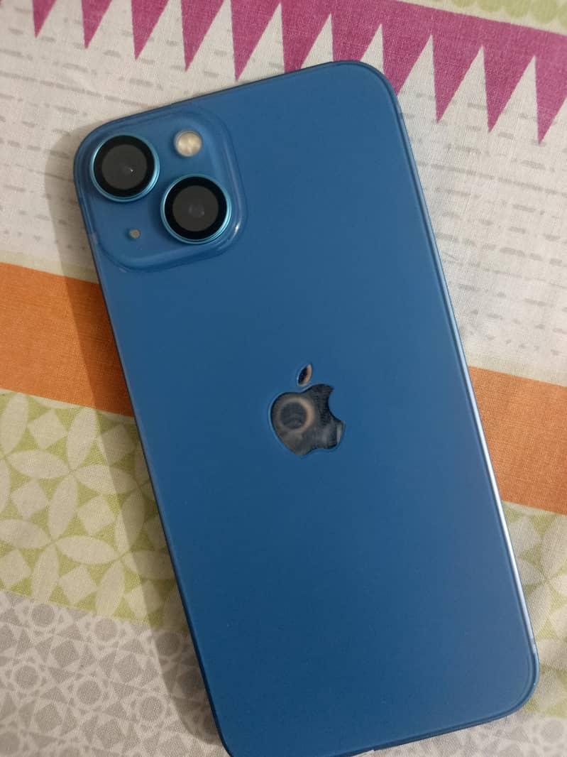 Apple iPhone 13 0