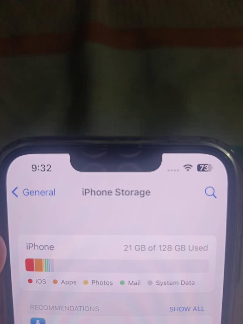 Apple iPhone 13 5