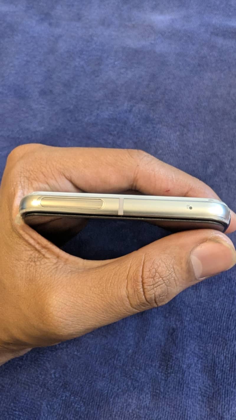 Google Pixel 8 Pro 5
