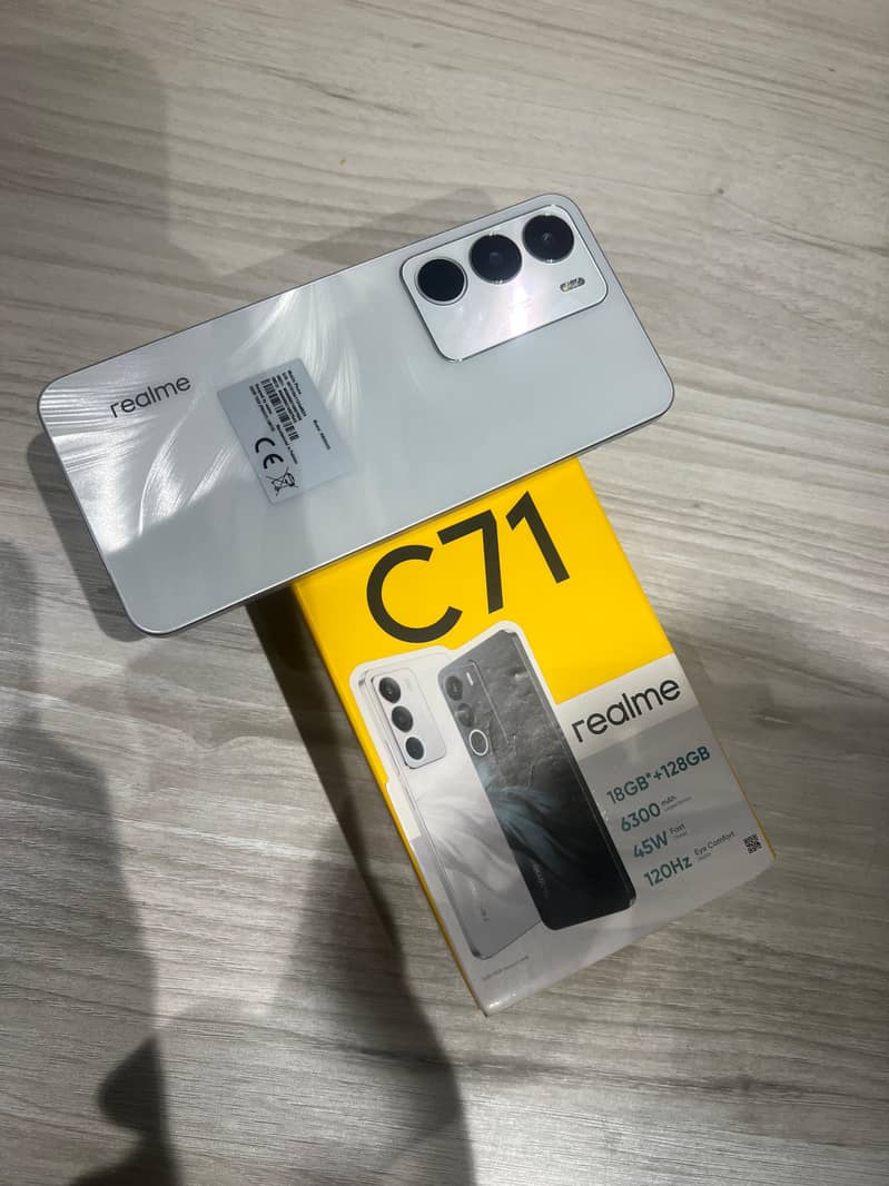 Realme C71 1