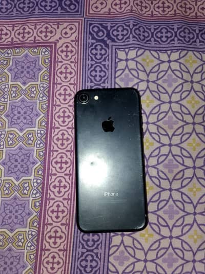 Apple iPhone 7