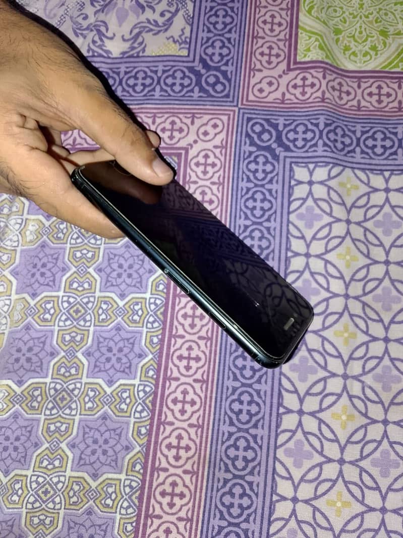 Apple iPhone 7 2