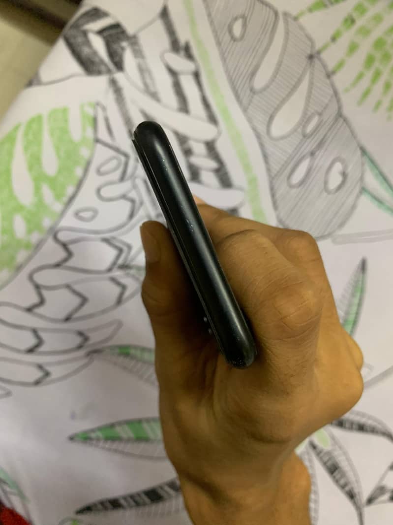 Apple iPhone SE 0