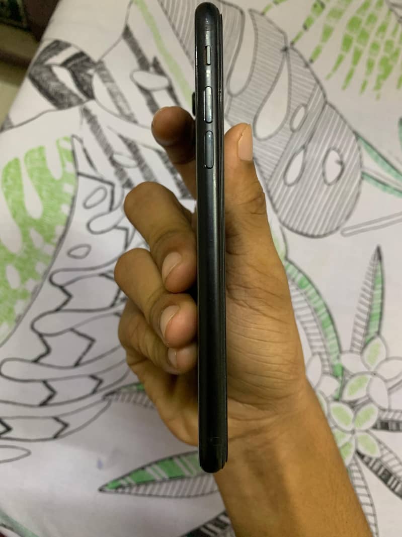 Apple iPhone SE 2