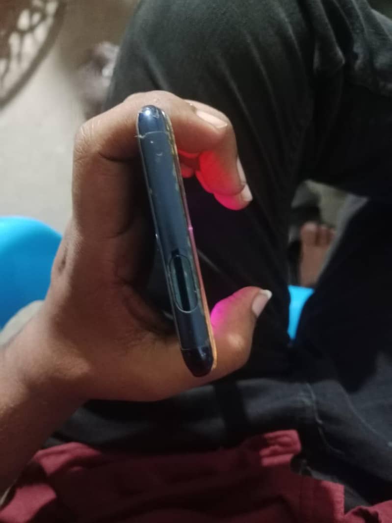 One Plus 7 Pro 3
