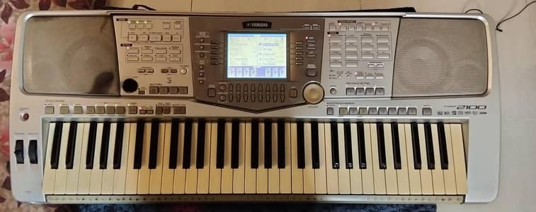 Yamaha psr2100