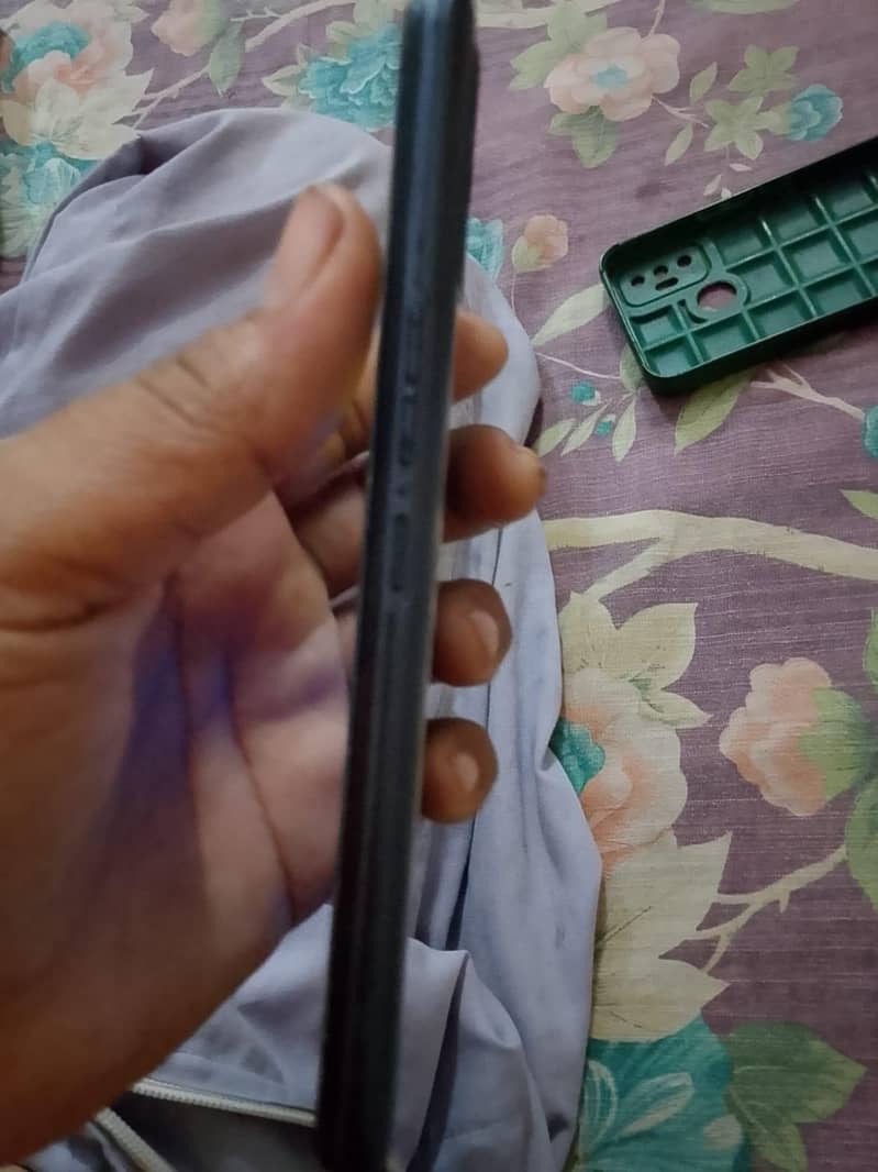 Tecno Spark 7 4