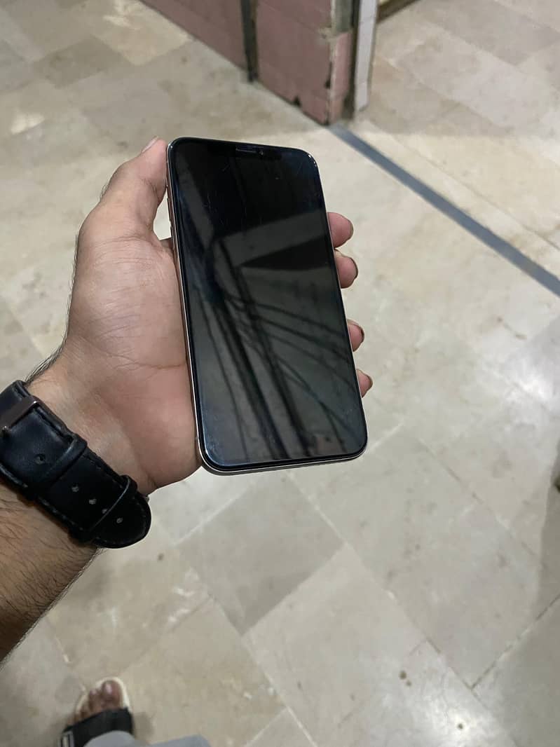 Apple iPhone X 0