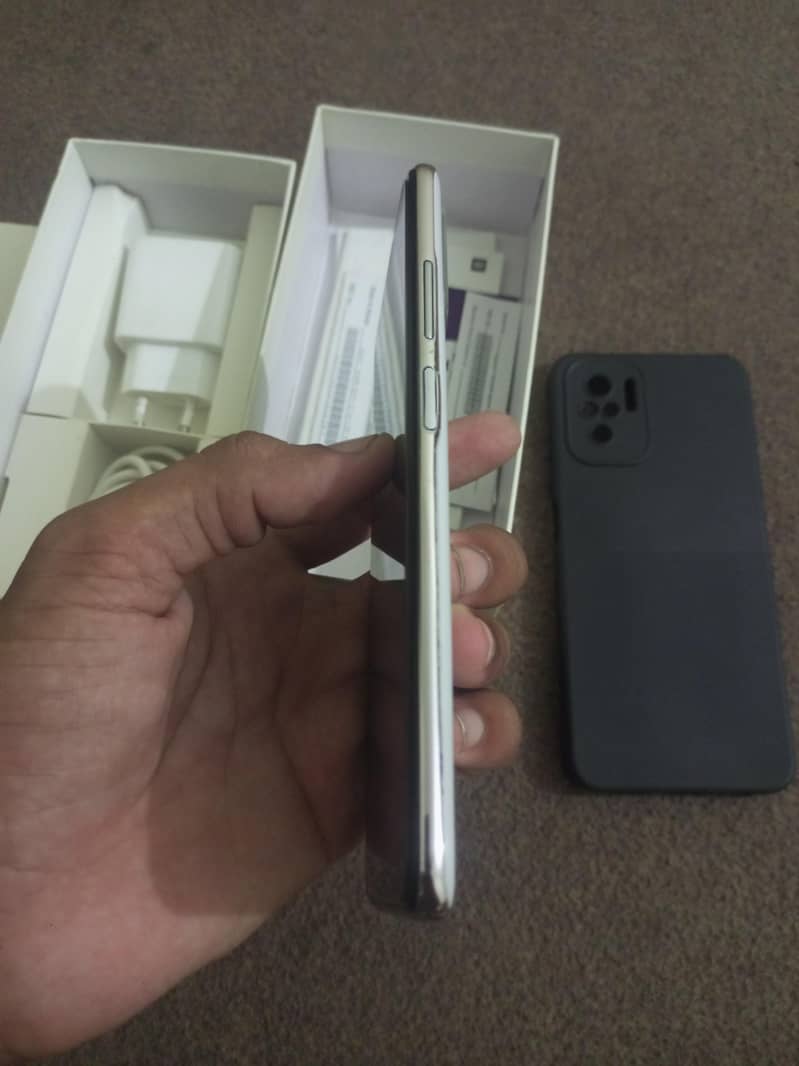 Xiaomi Redmi Note 10 7