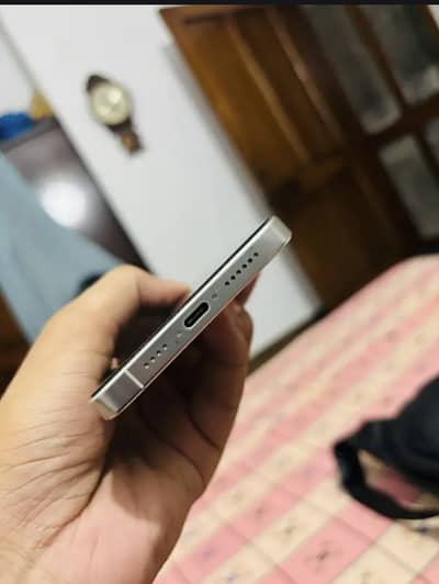 I phone 13 pro max Non pta