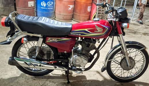 honda Cg 125 red colour model 2017 Karachi number for sale