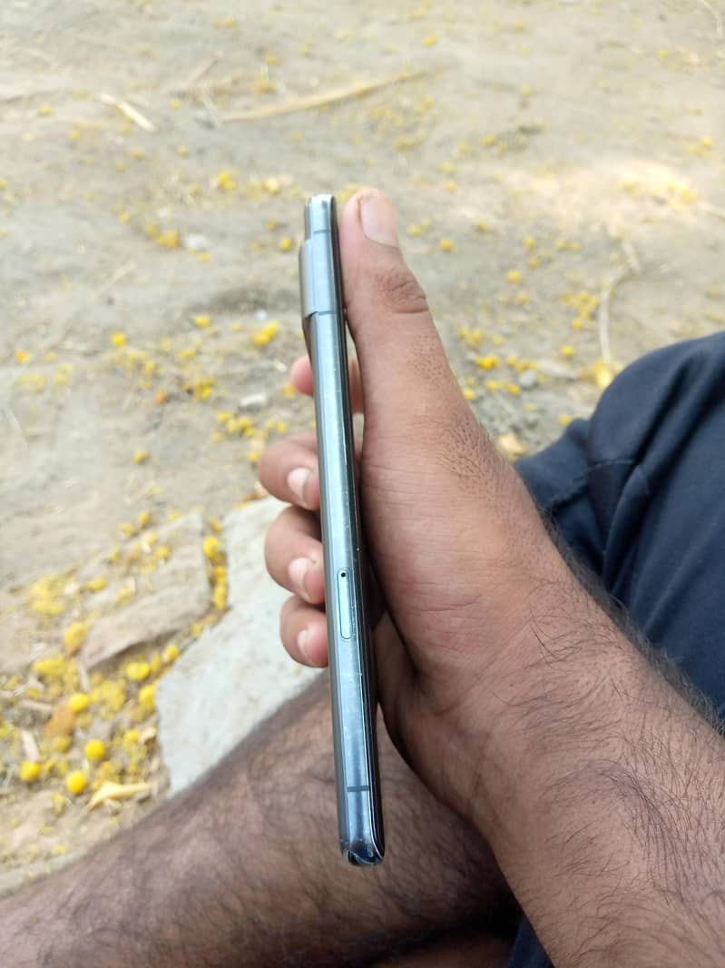 Google Pixel 7 Pro 2