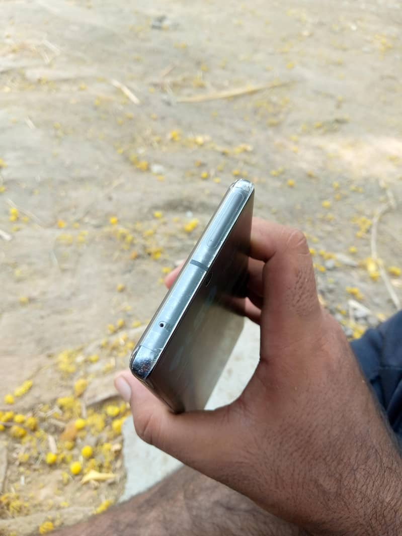 Google Pixel 7 Pro 4