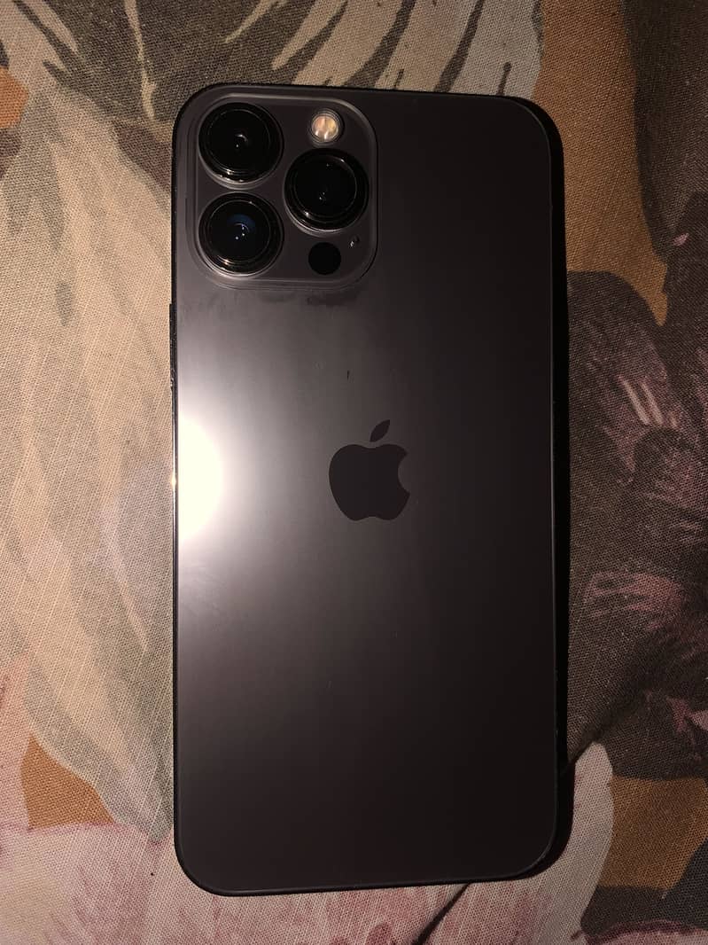 Apple iPhone 13 Pro Max 0
