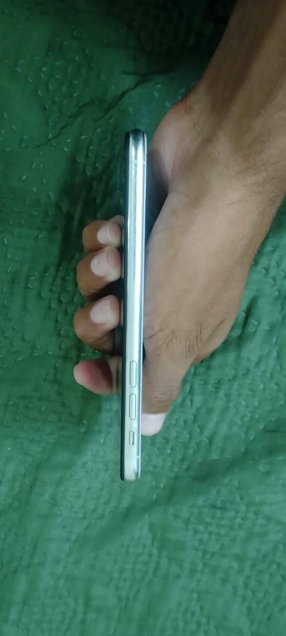 Apple iPhone X 7