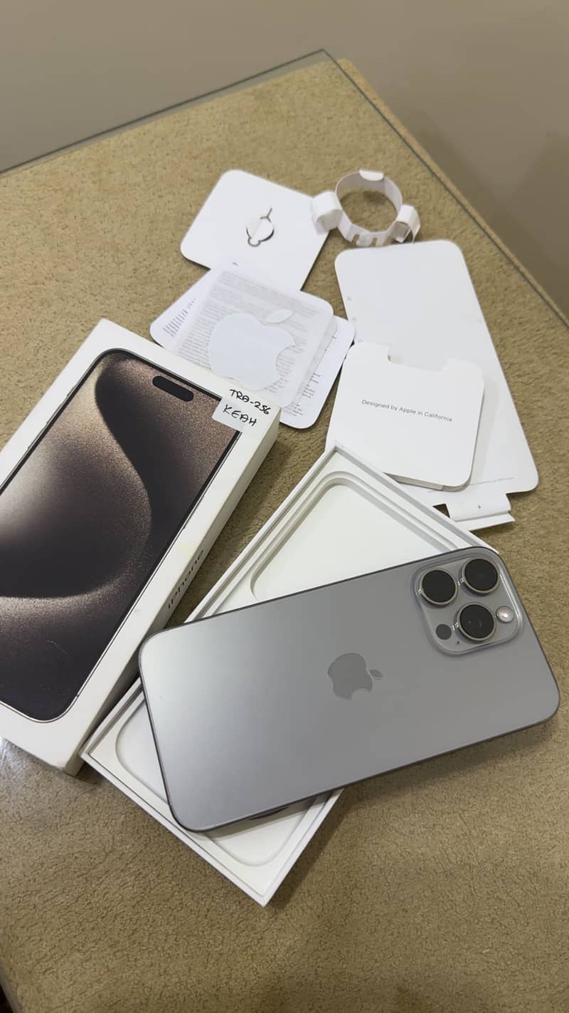 Apple iPhone 15 Pro Max 1