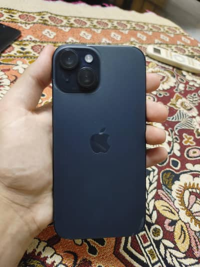 Apple iPhone 15