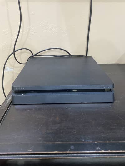 PS4 512Gb Slightly Used