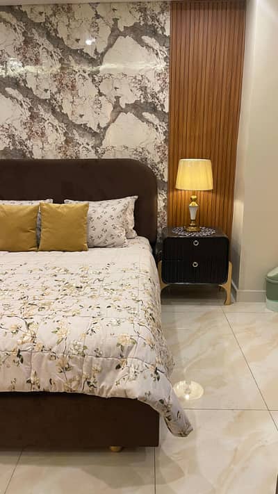 DAILY BASIS APARTMENT AVAILABLE FOR RENT IN TULIP BLOCK BAHRIA TOWN LAHORE