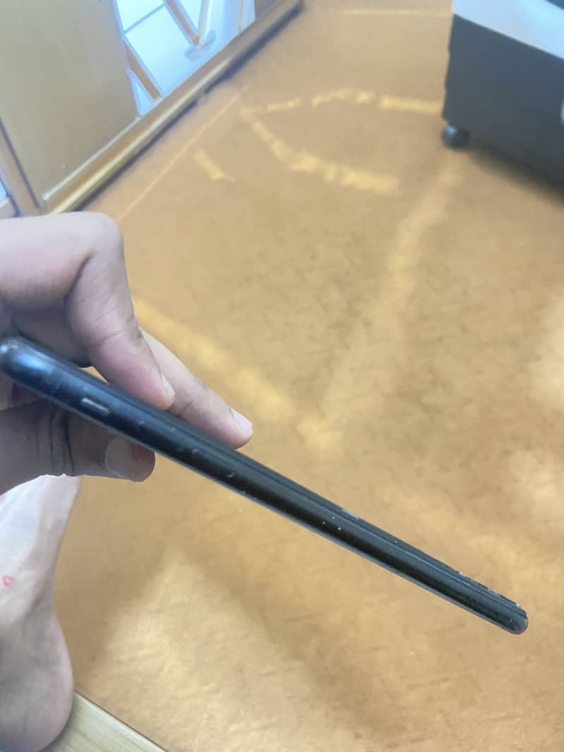 Apple iPhone 7 Plus 3