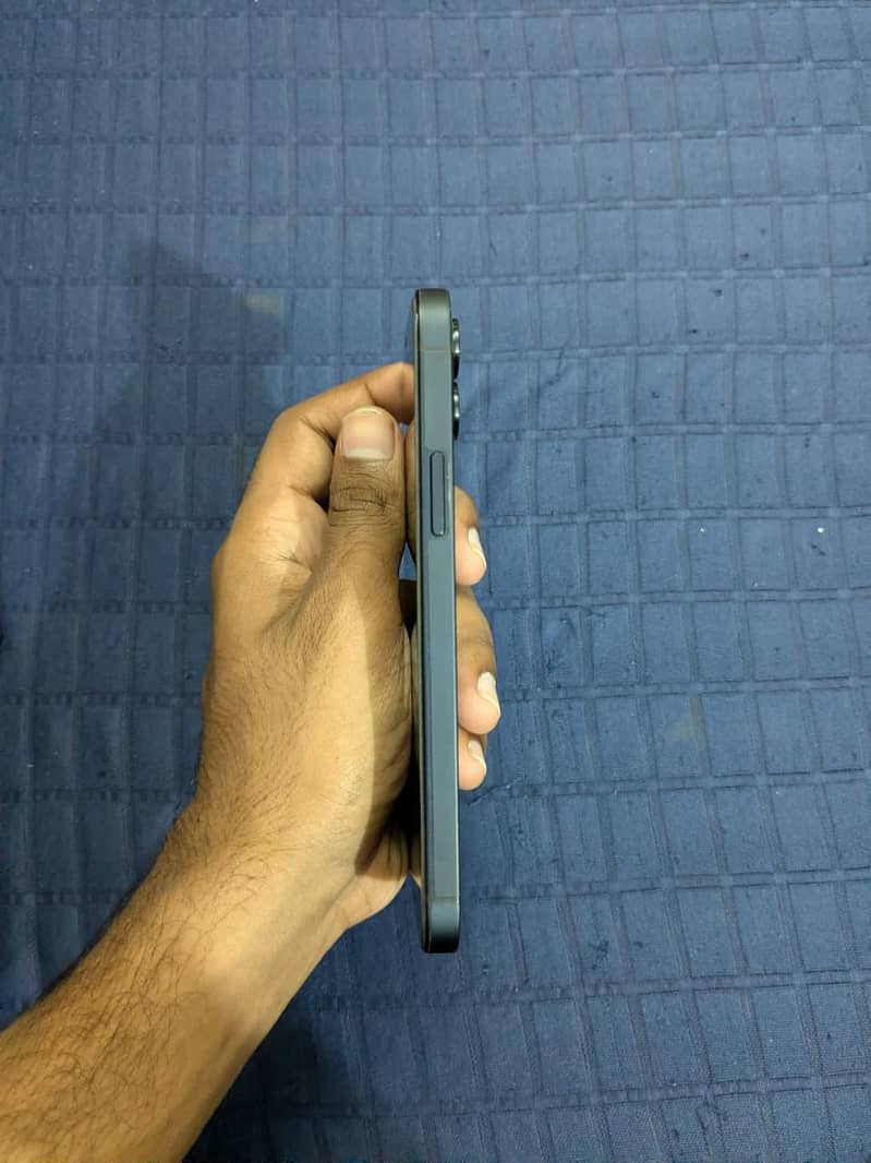 Apple iPhone 12 1